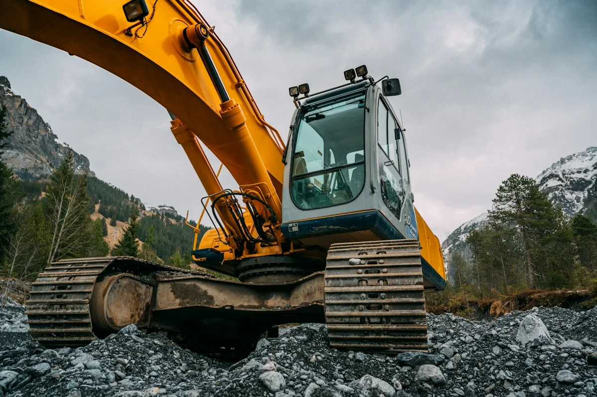Land and equipment illustration